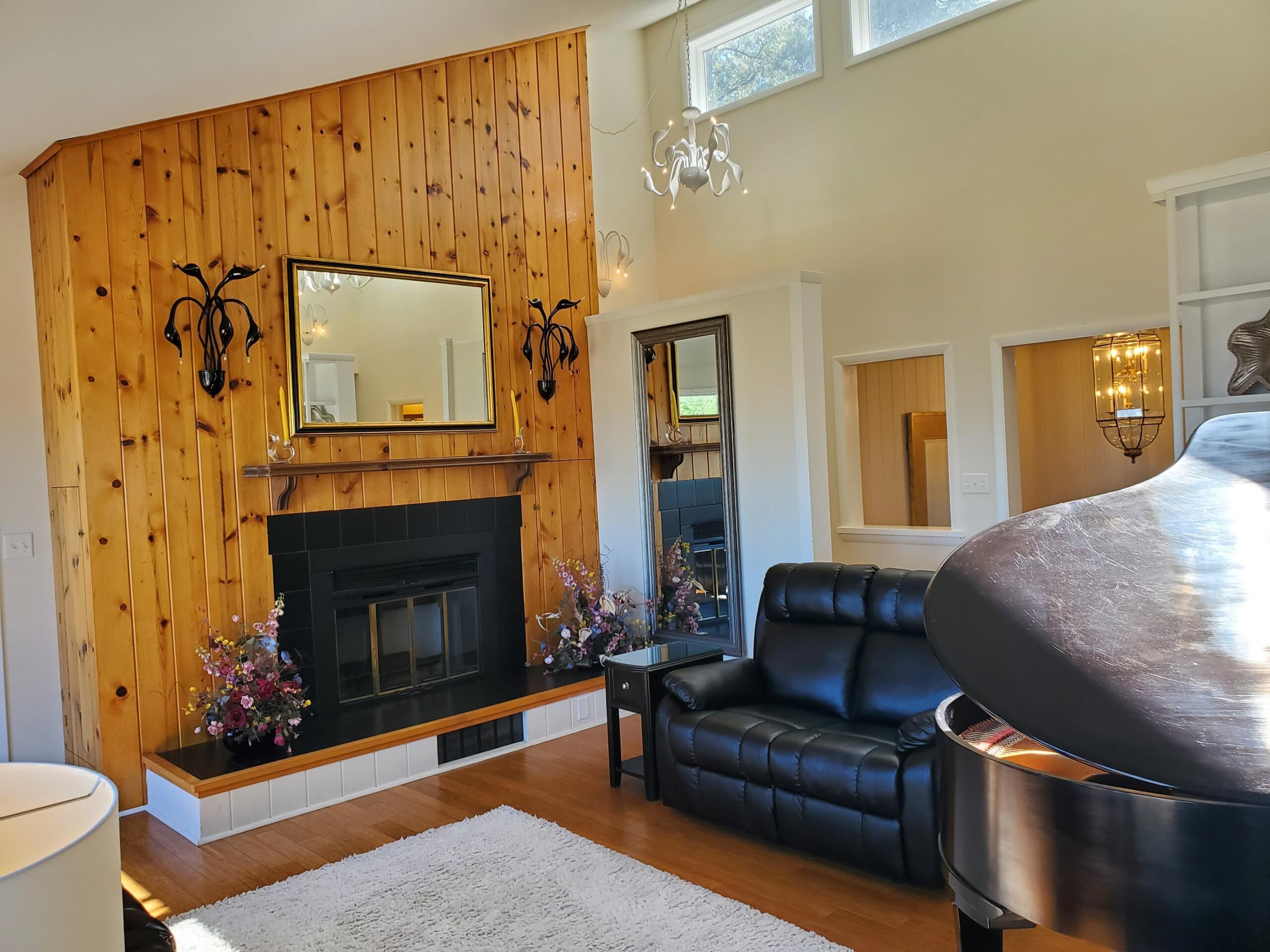 Kingsbay Waterside Retreat House