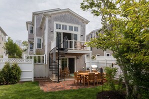 Exterior -  5 Bedrooms all with Ensuite Bathrooms. PROMO FOR WEEKLY STAY OF 5% (Provincetown)