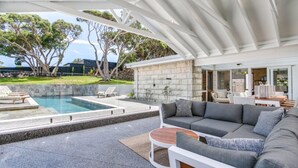 Outdoor dining - Stunning Sorrento Escape With Pool (SORRENTO)