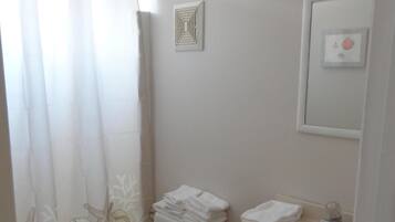 Kombinert dusj/badekar