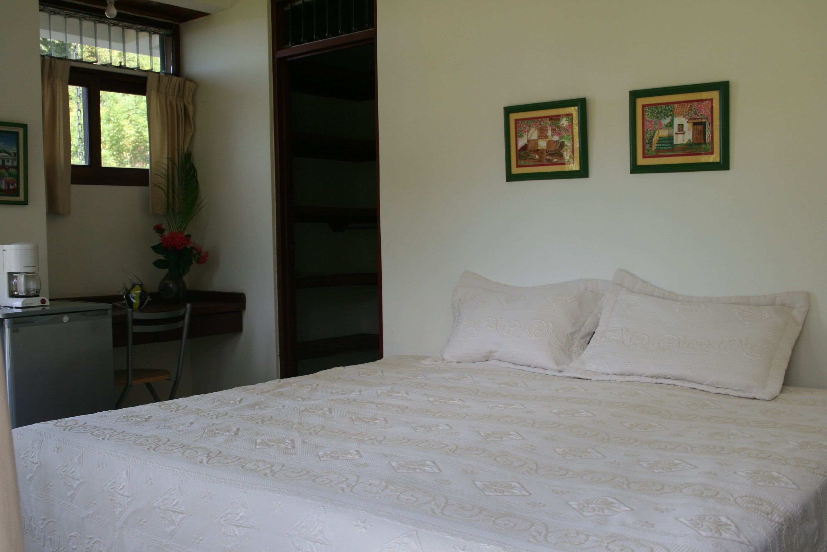 Villas Casa Loma - Suite 101 Flamingo Beach's Best-Kept Secret For Over 30 Years