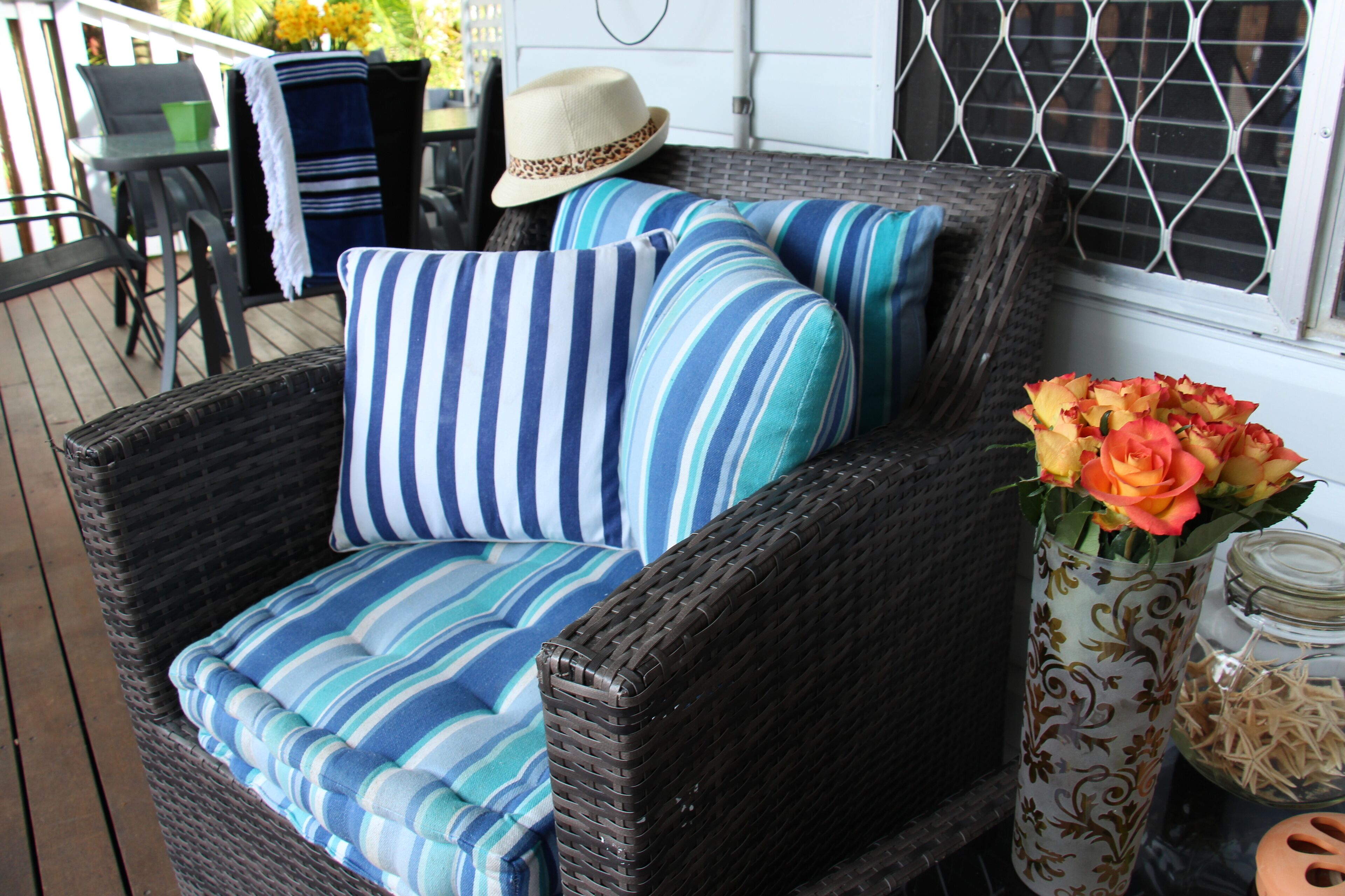 Surfers Beach style Cottage Pet Friendly — image 27