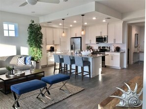 Unclassified image, 4 of 50, button - Waterfront on Anna Maria Sound ~ Beaches just minutes away! (Bradenton)