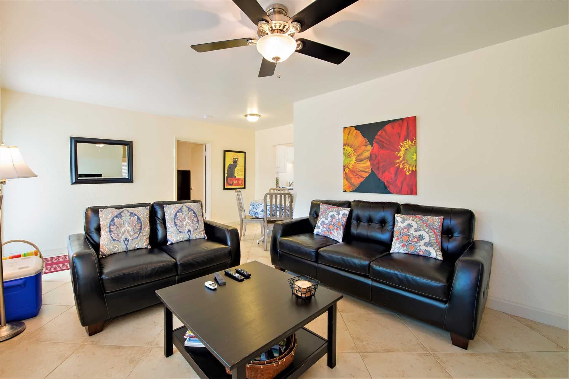 Tropical Garden Apartment is just Steps to Sand, Surf and Fun!
