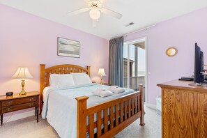 3 bedrooms, iron/ironing board, free WiFi, bed sheets - Seacoast Villa 4 - Unobstructed Ocean View -  Elevator (Folly Beach)