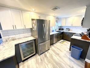 Microwave, oven, stovetop, dishwasher - Central Air Conditioning, Near the Beach, Gated Yard (West Yarmouth)