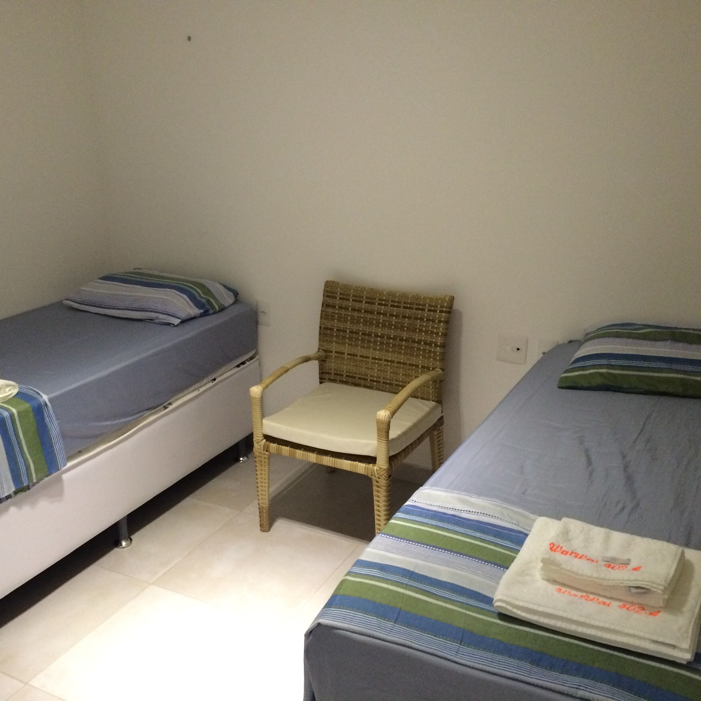 Foot on the sand! Ocean Front! Sea view balcony!