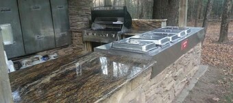 Large Modern Cabin with Hot Tub Tucked in Woods