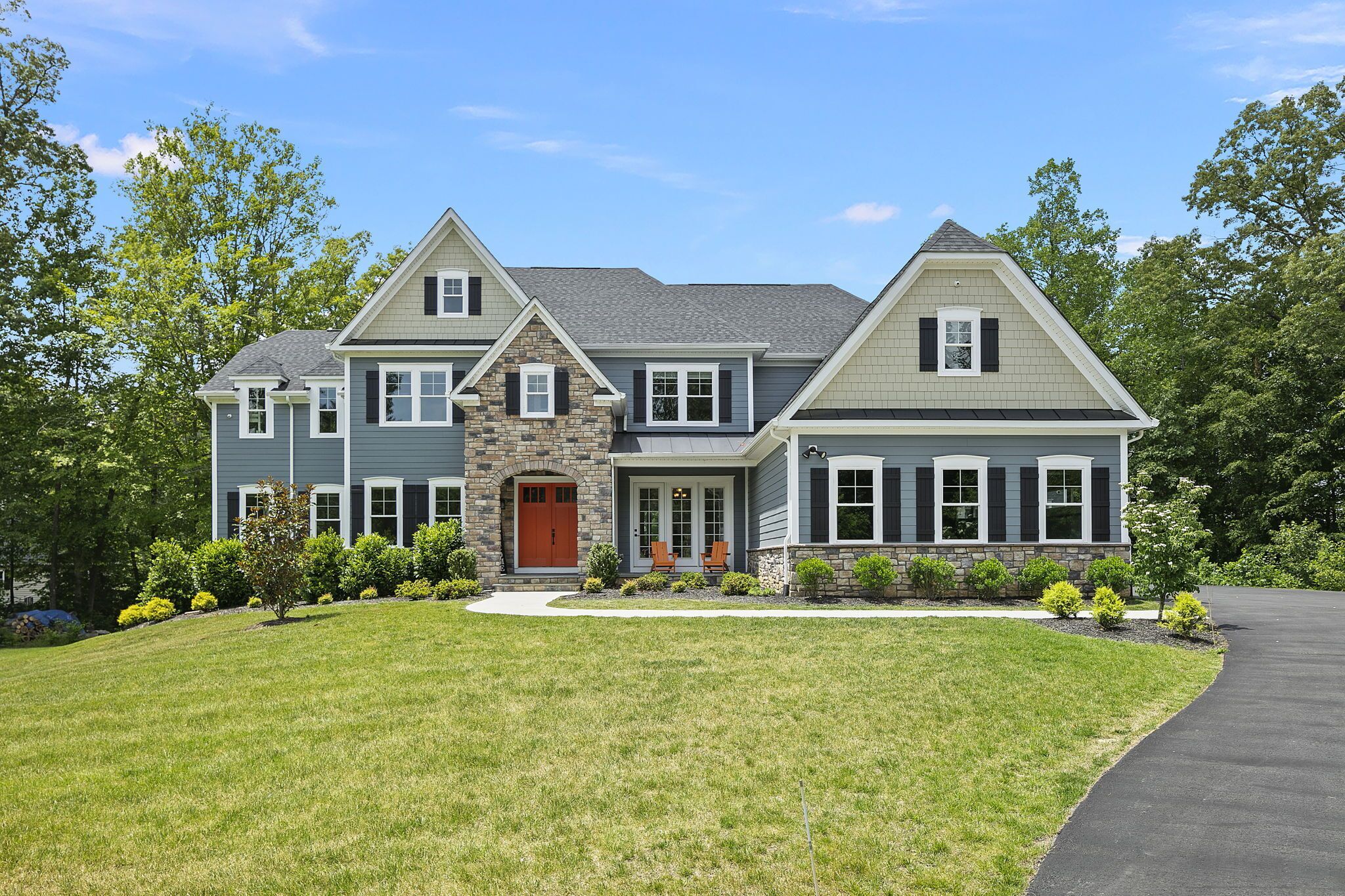 Welcome to Gold Cove- Luxury Lake Front Home! 8,000 Sq Ft, Sleeps 23, 7 bd/7bth