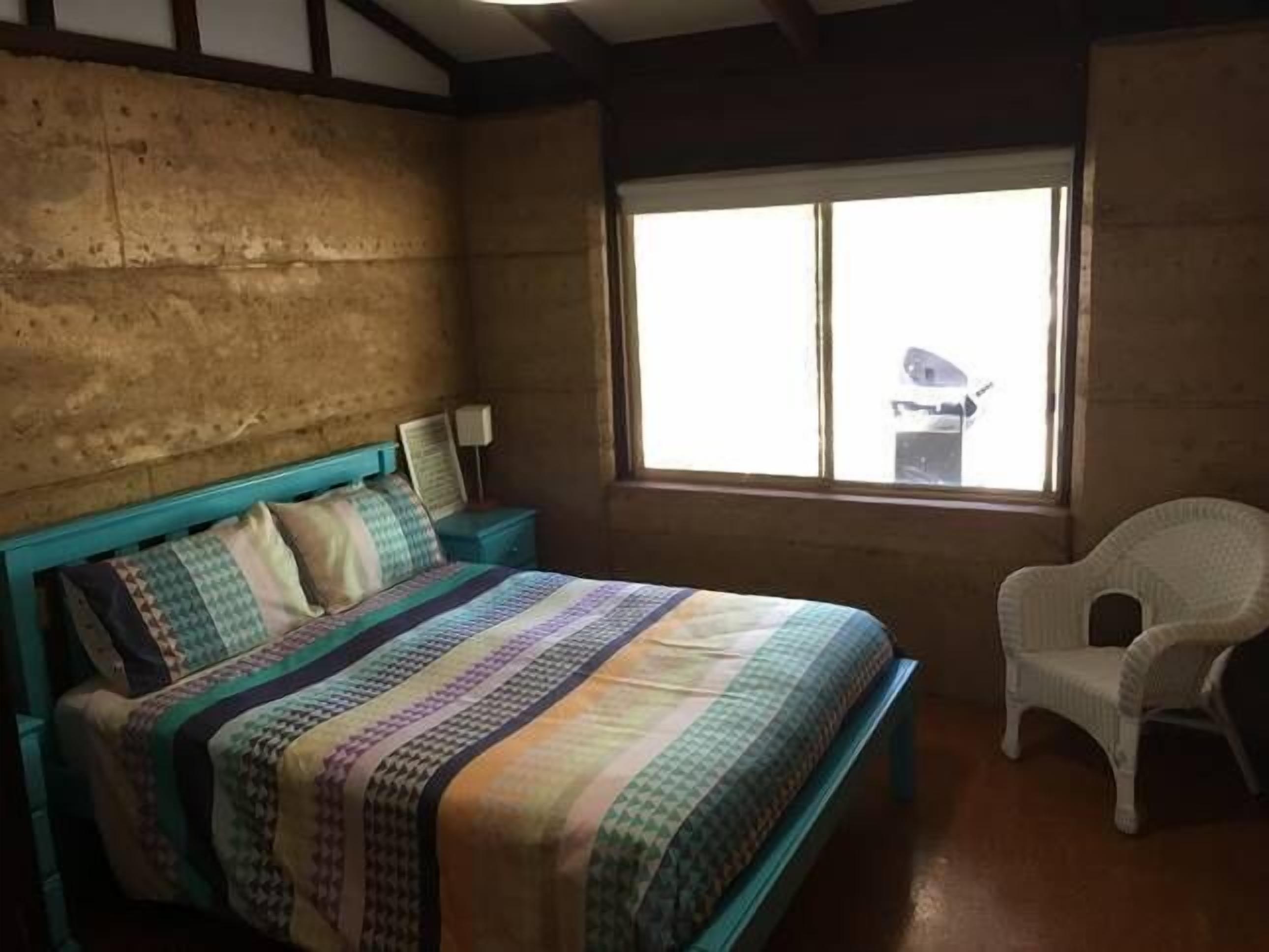 Fantastic bush setting - \"The Clam\" cottage Yallingup — image 12