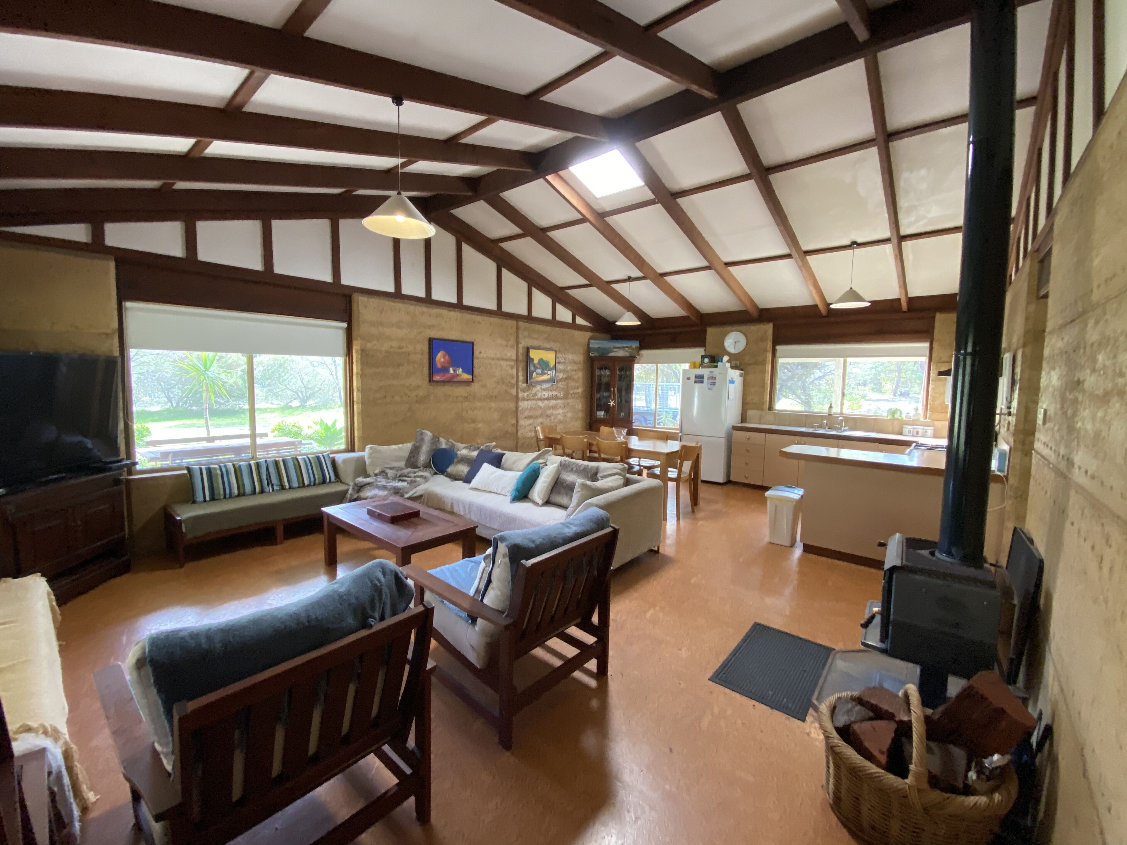 Fantastic bush setting - \"The Clam\" cottage Yallingup — image 10