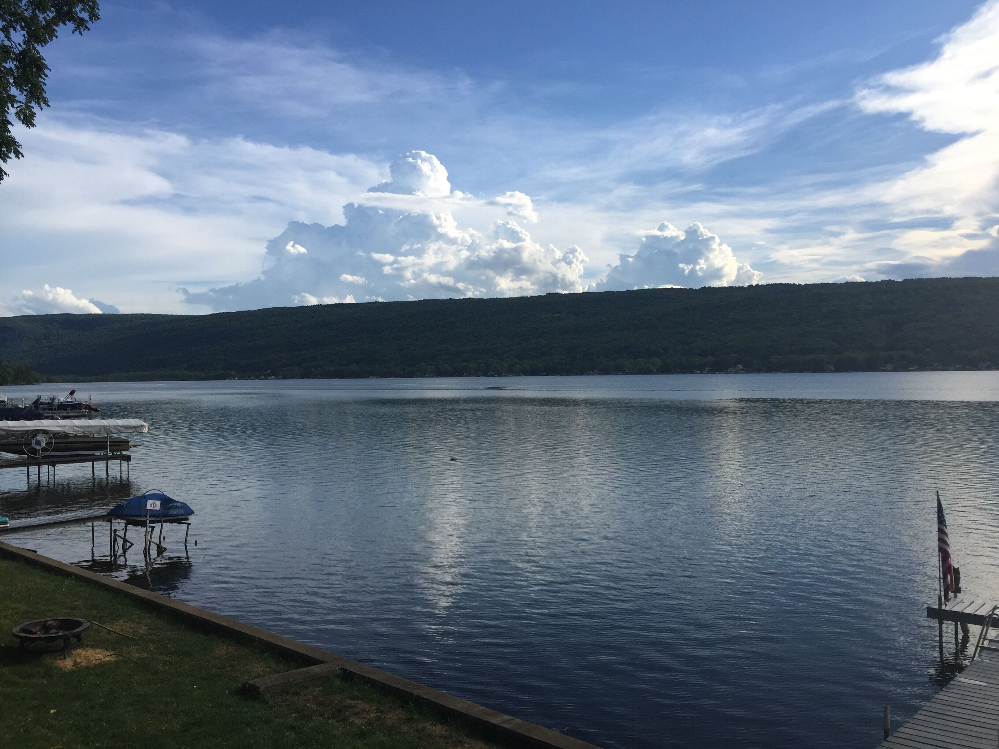 Beautiful country house on the finger lake