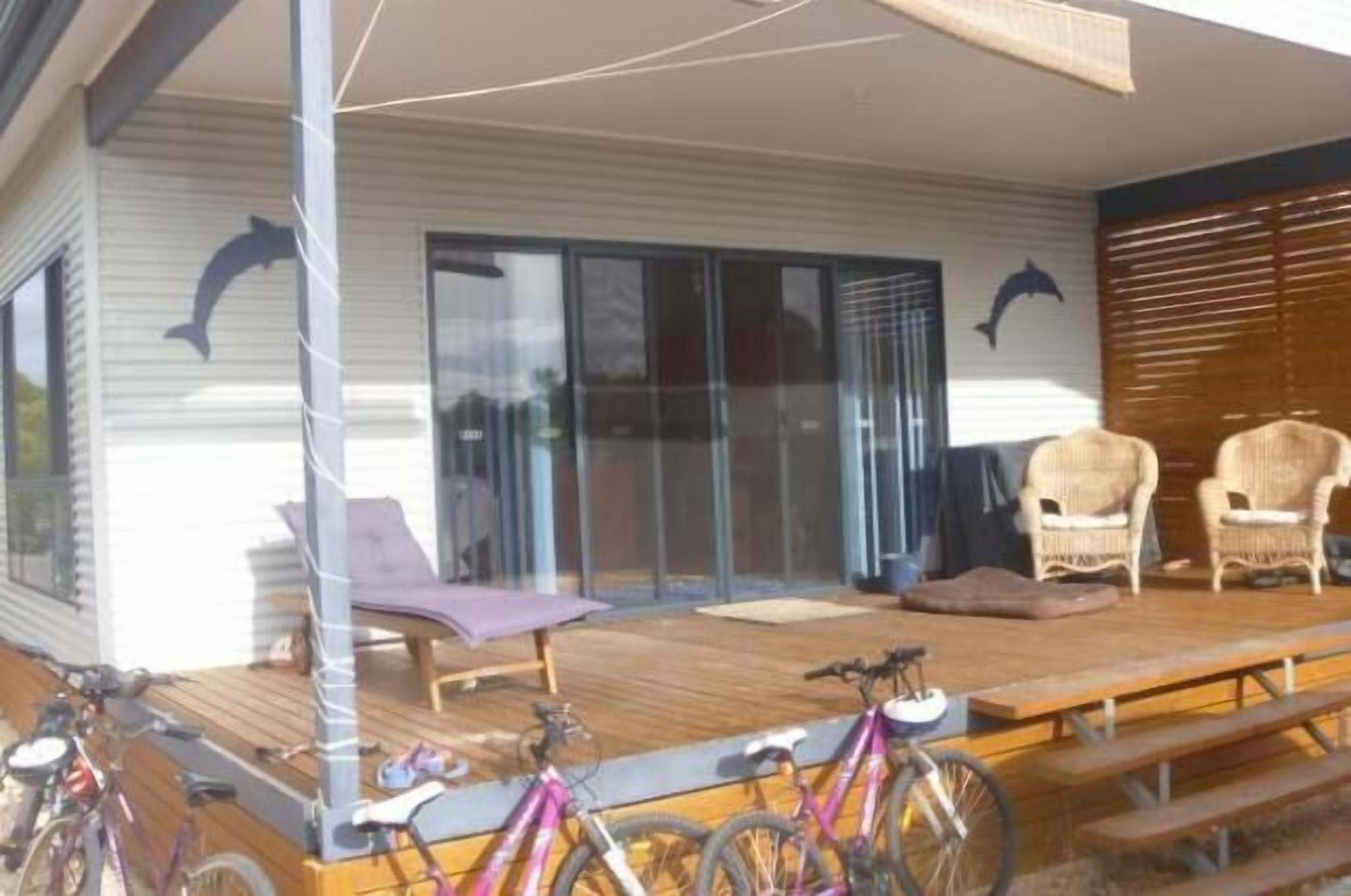 Currawong Court Resort