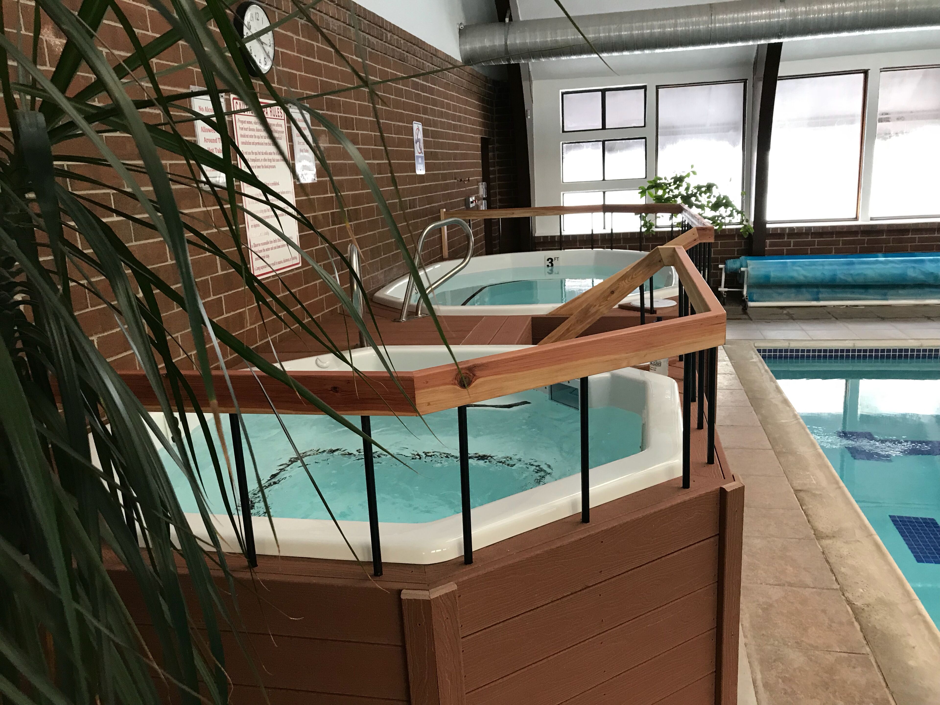 hot tubs at clubhouse