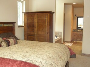 5 chambres, fer et planche Ă repasser, Wi-Fi gratuit, draps fournis