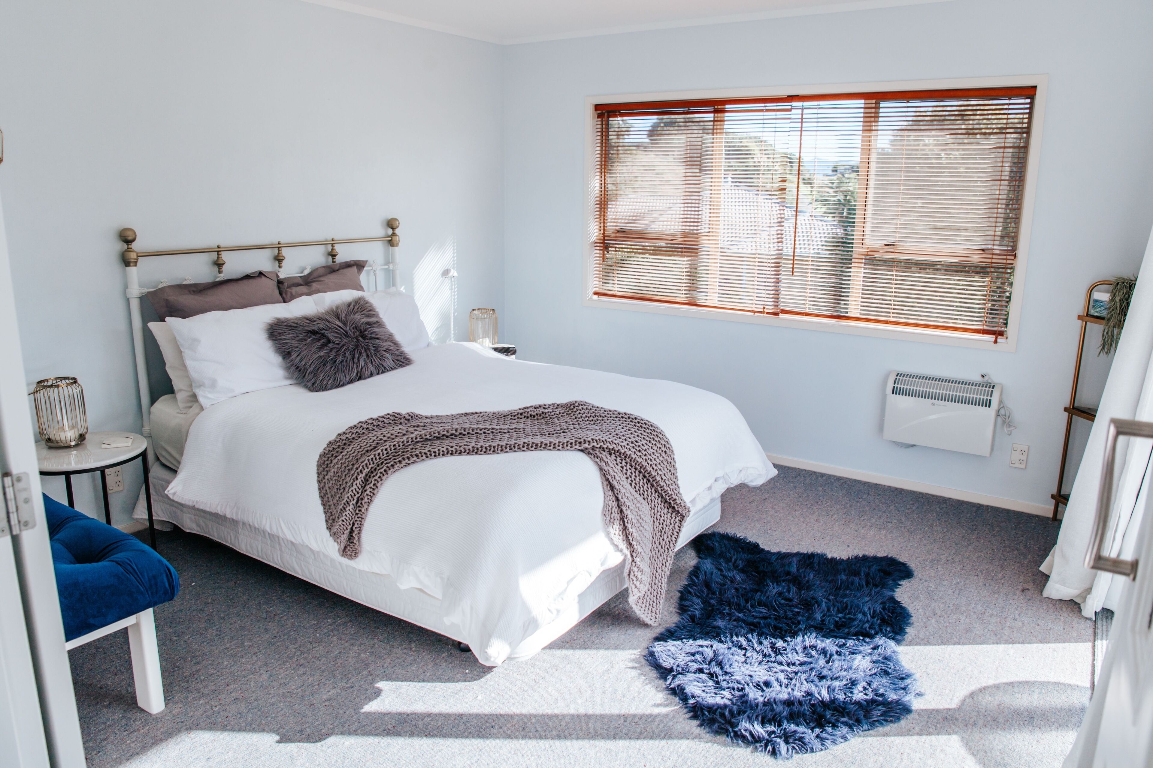 7 Schlafzimmer, Schreibtisch, Bügeleisen/Bügelbrett, WLAN