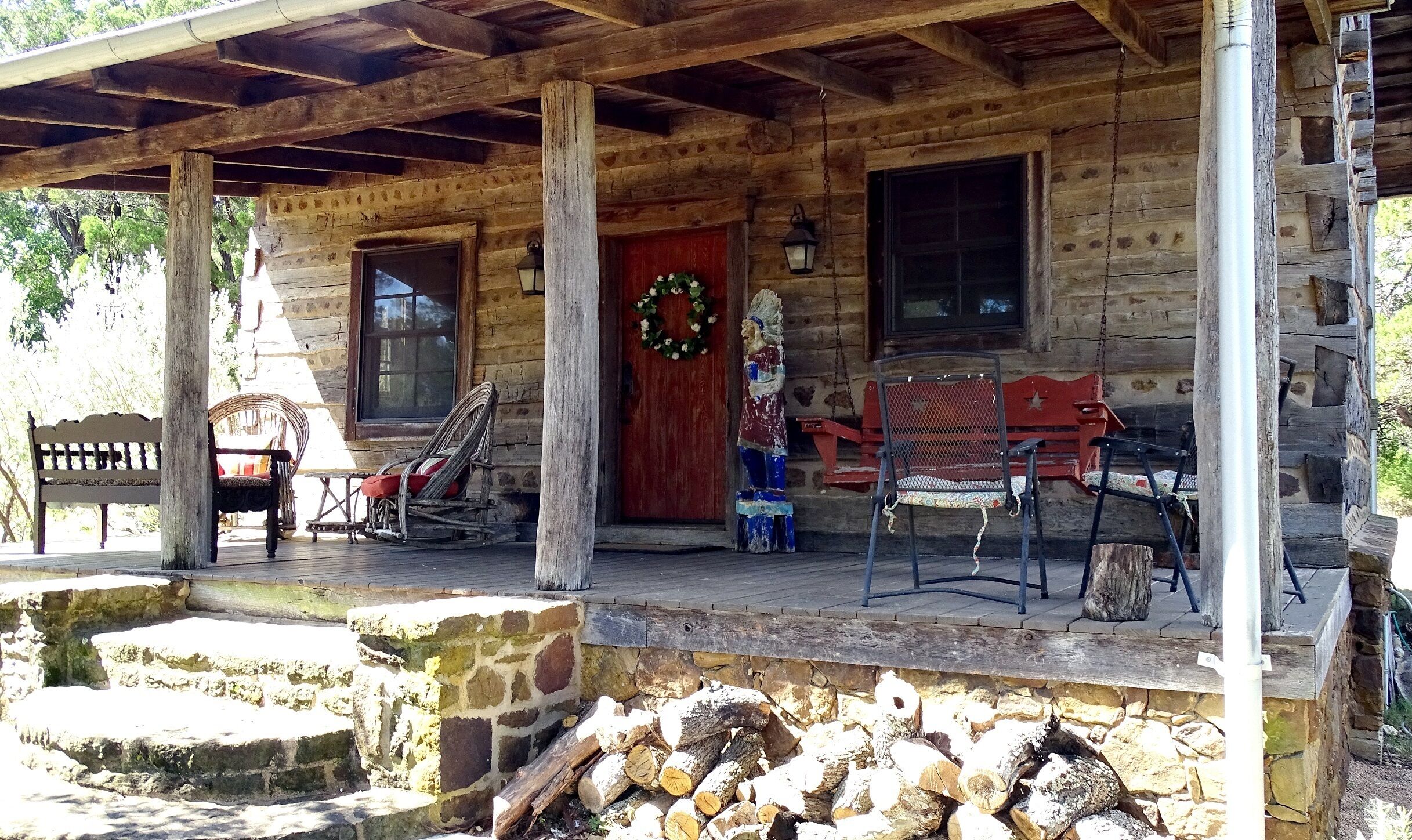 Authentic Log Cabin with Private Hot Tub!!!!
