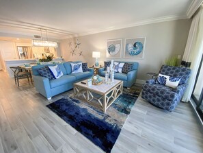 TV - Sanibel Harbour Resort Bay View Tower 534:  Beautifully appointed, newly renovated condo (Fort Myers)