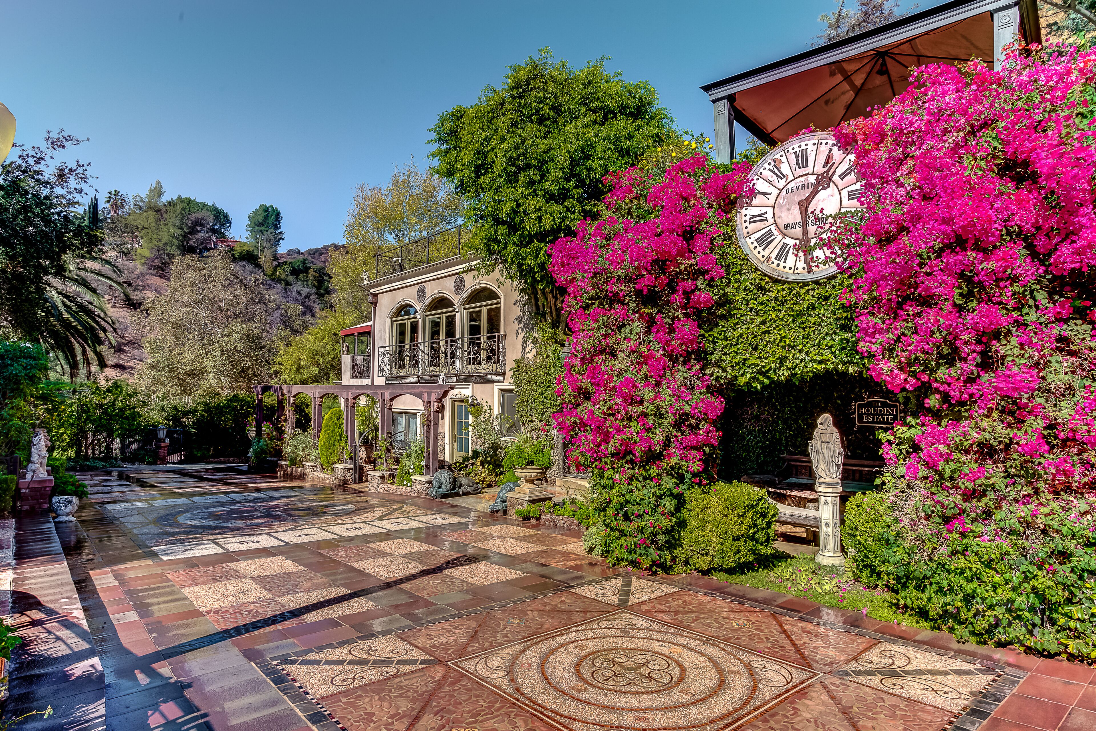 Houdini Estate - Historical 5-Acre Private Estate in Hollywood Hills