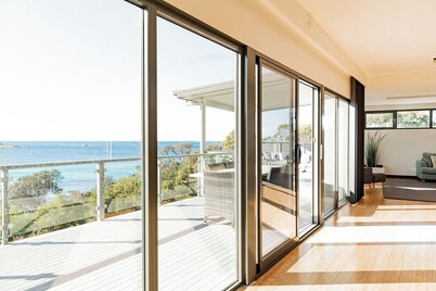 The Cove Bay of Fires - A stunning property in a special location