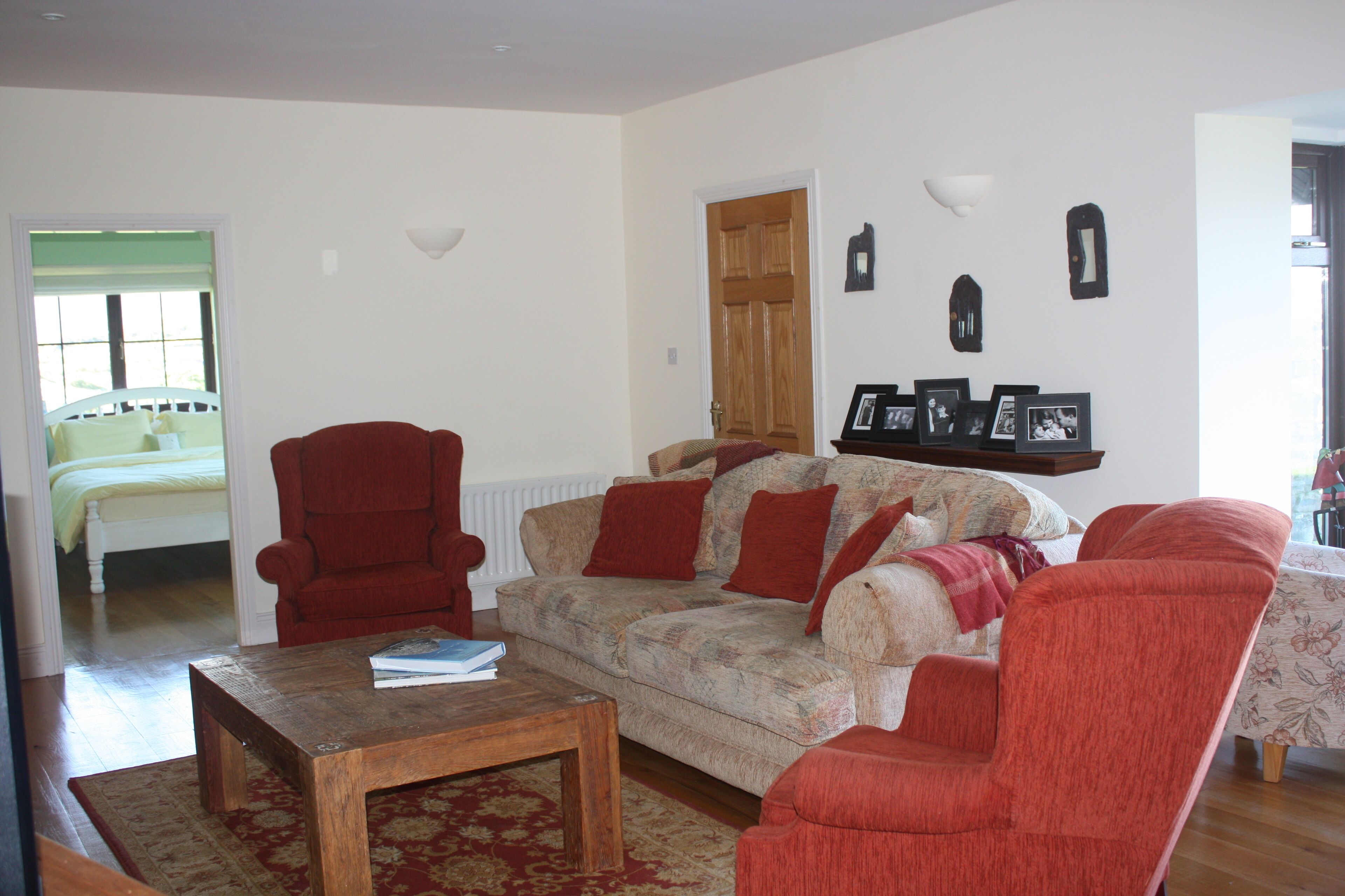 Ocean views, walk to beach from Pairc An Dreolin on The Ring of Kerry.