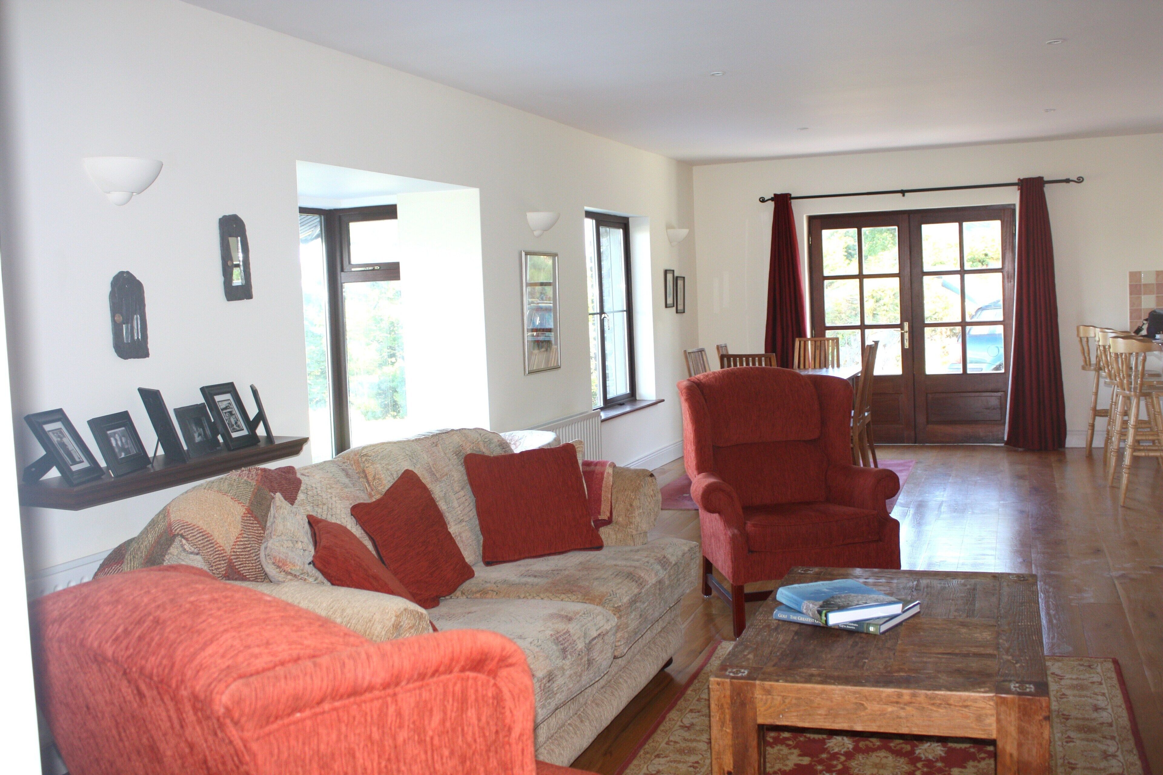 Ocean views, walk to beach from Pairc An Dreolin on The Ring of Kerry.