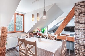 Dining - Two Bedroom Apartment with balcony (Zagreb)