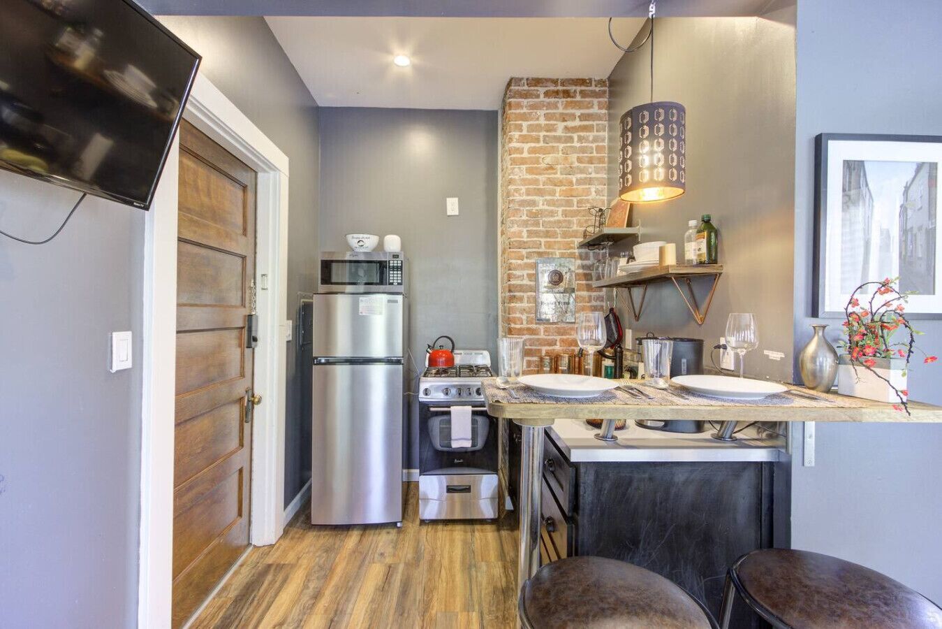 Kühlschrank, Mikrowelle, Ofen, Herdplatte