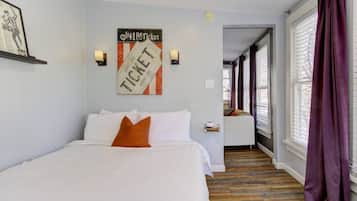 1 habitación, escritorio, tabla de planchar con plancha y wifi gratis