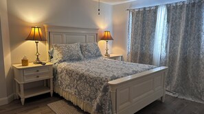 3 chambres, fer et planche à repasser, Wi-Fi gratuit, draps fournis