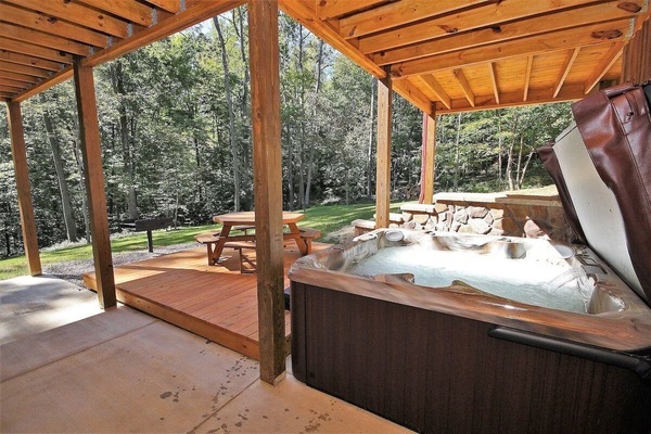 Bain à remous (extérieur)