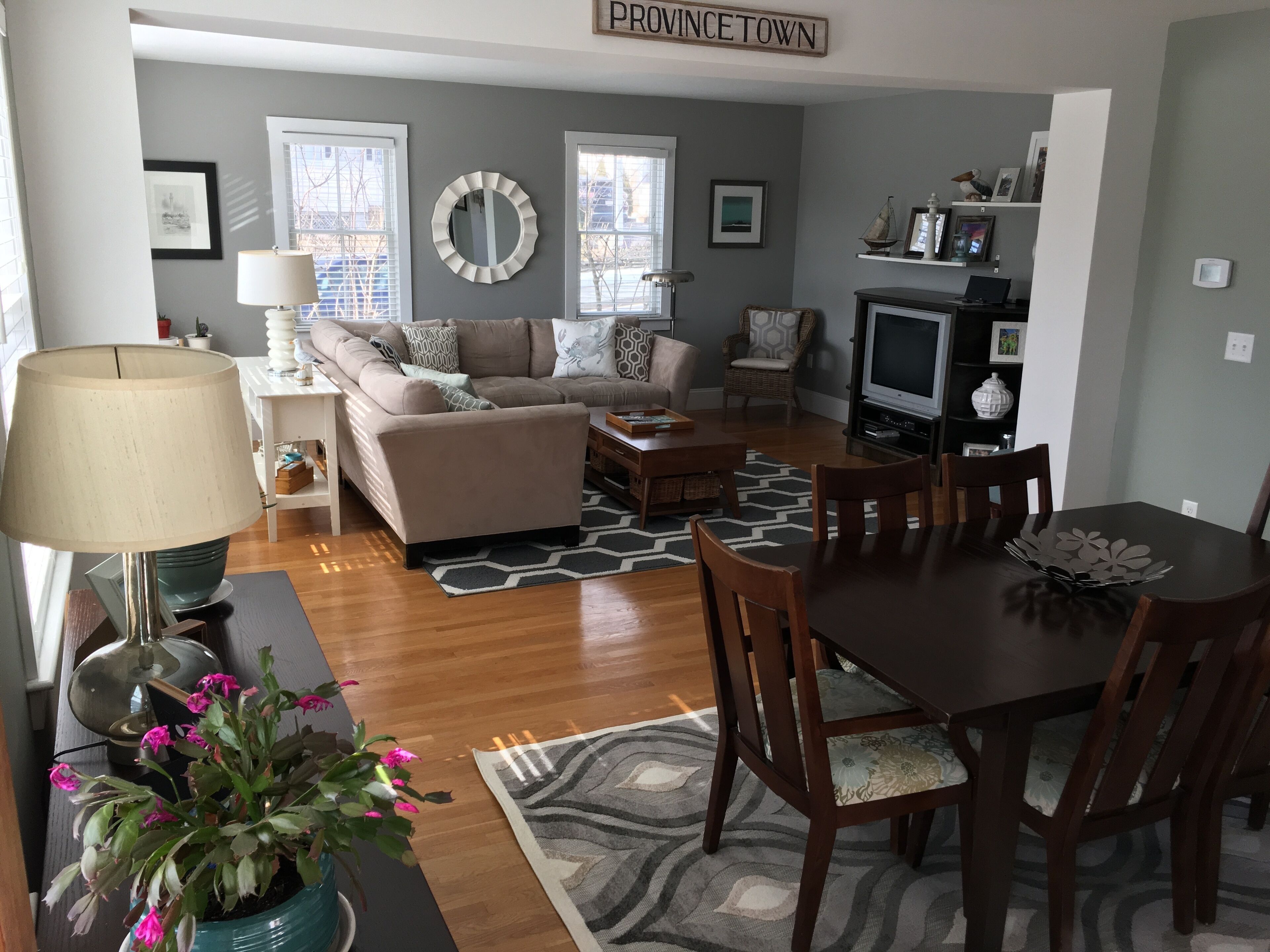 Spacious, Bright, Contemporary Condo Located In the Center of EVERYTHING!!!