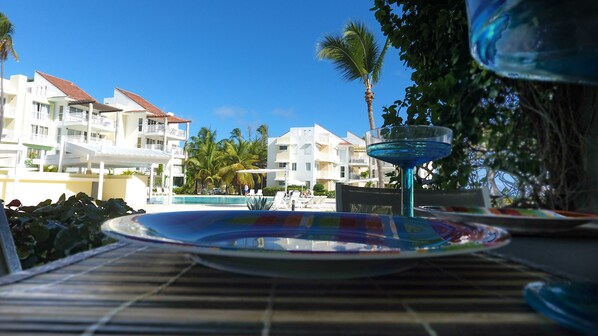 Property grounds - Playa Turquesa - K-103 - Premier Beachfront Ocean View/80mbps Wifi (Punta Cana)