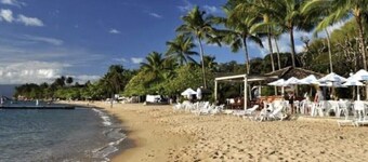 Charming, high standard, on the beach !!!