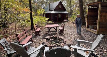 Rickettin Glenin osavaltion puisto! Mökki on vain 1/4 mailin päässä polun päästä.