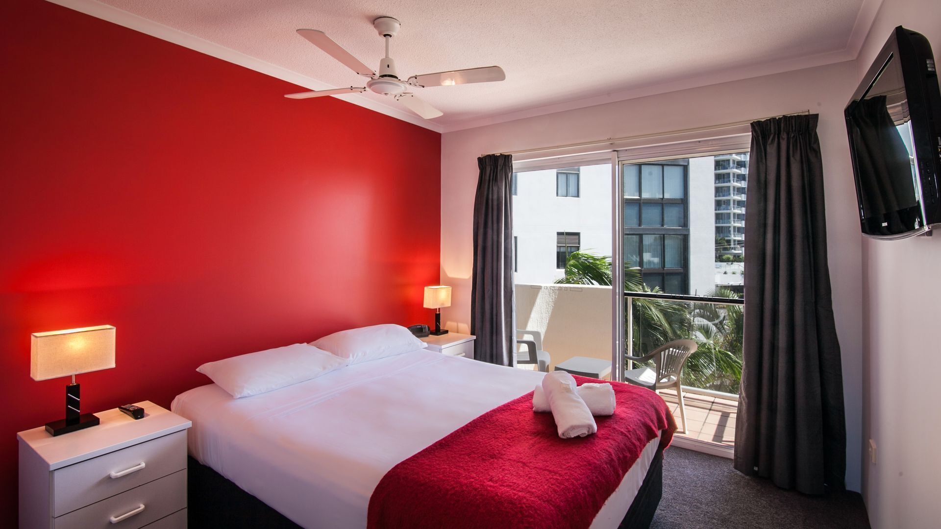 Burlington Holiday Apartments