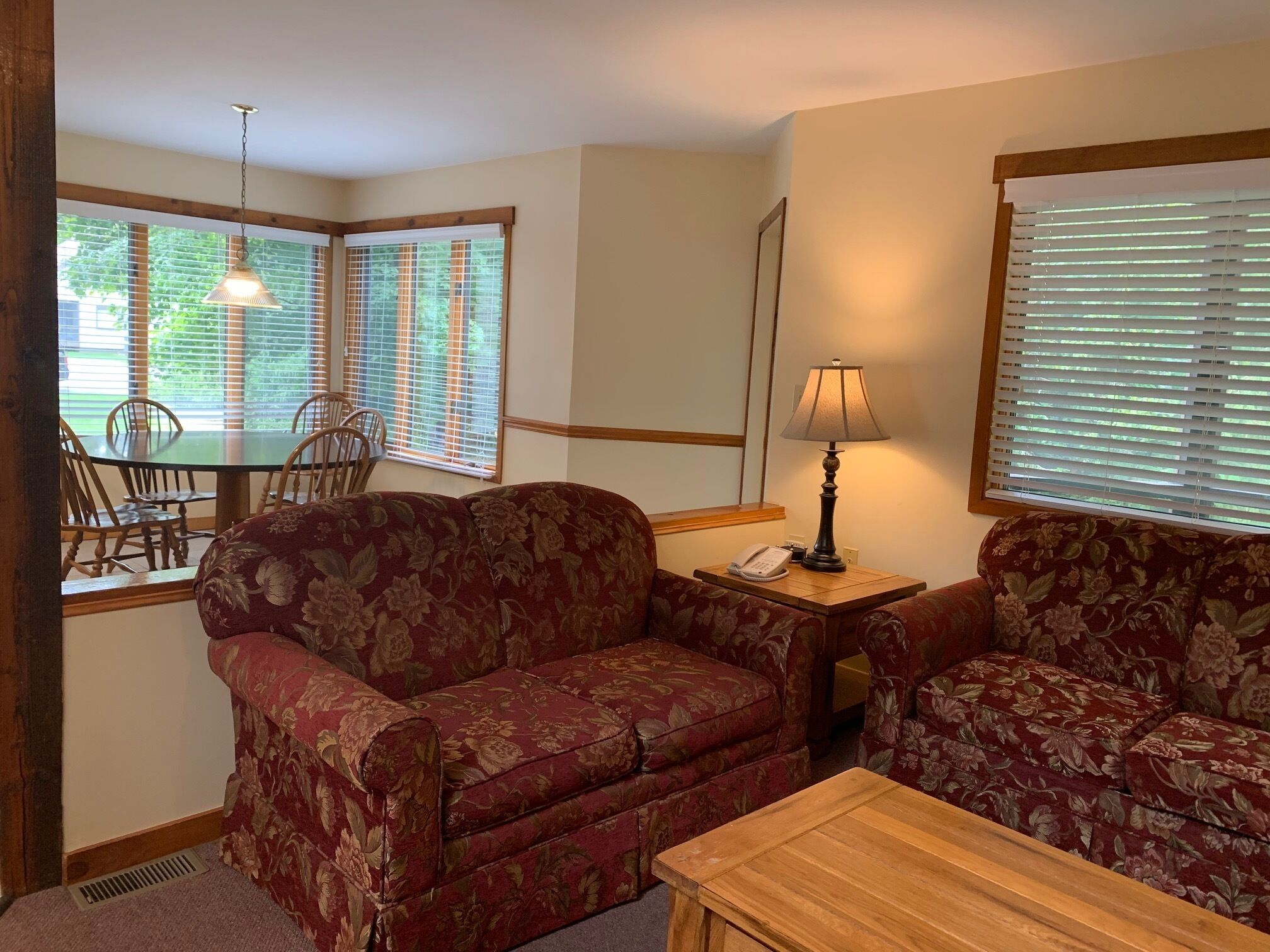 Hike, swim, boat, fish, bike & drive 70,000 acres of scenic land!