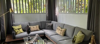 新しく改装されたカリブ海のアクティビティとアパート