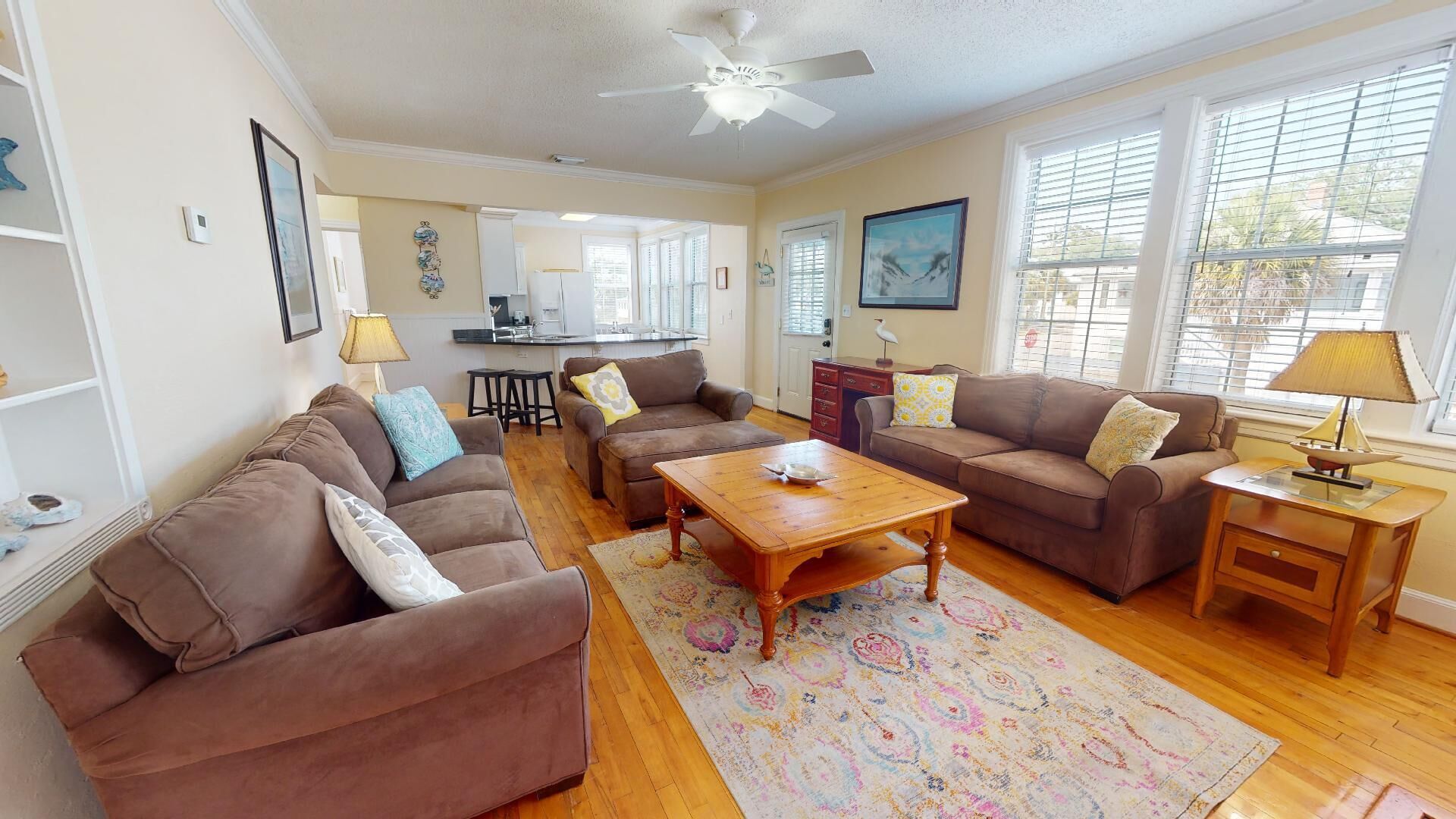 #19 13th Street - A Great Tybee Beach House in a Terrific Location -FREE Wi-Fi