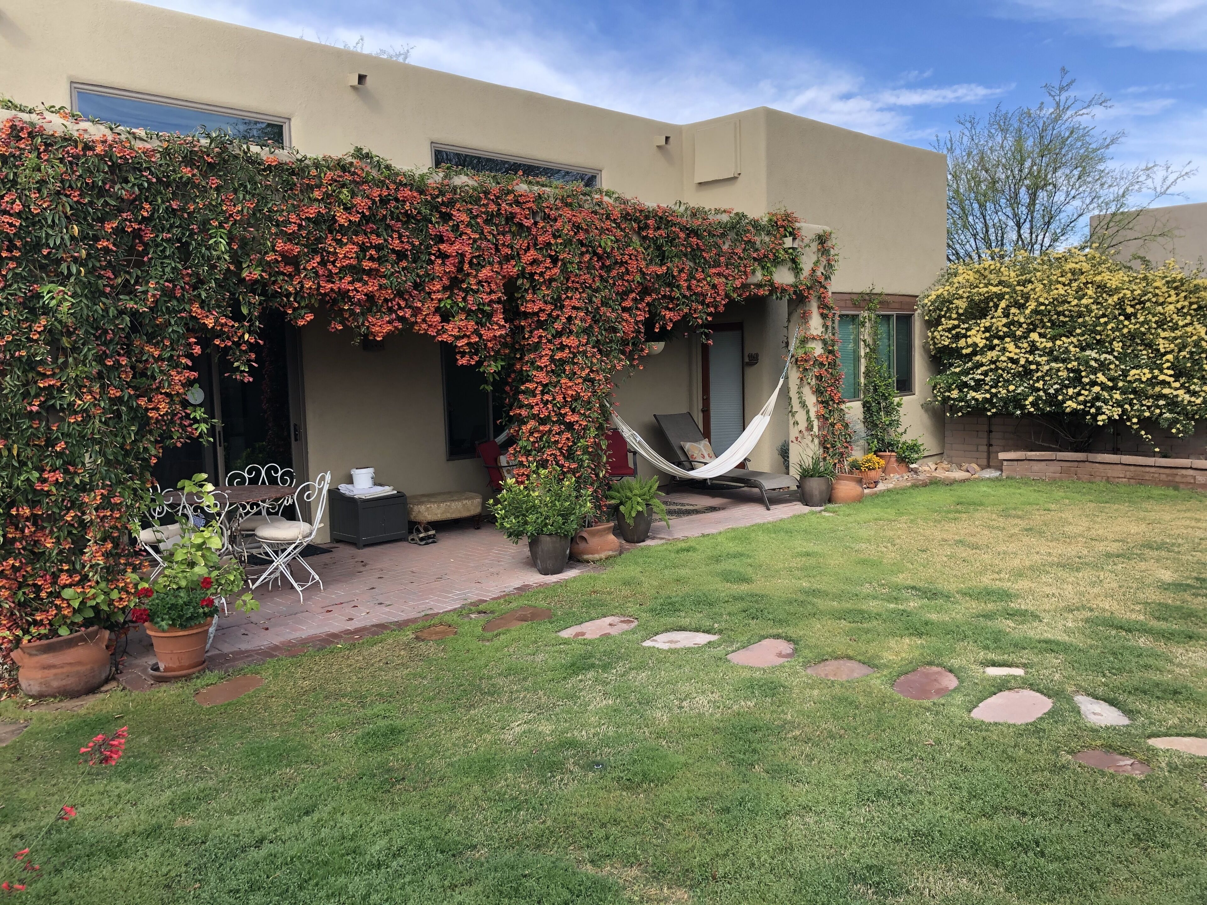 Peaceful Desert Retreat