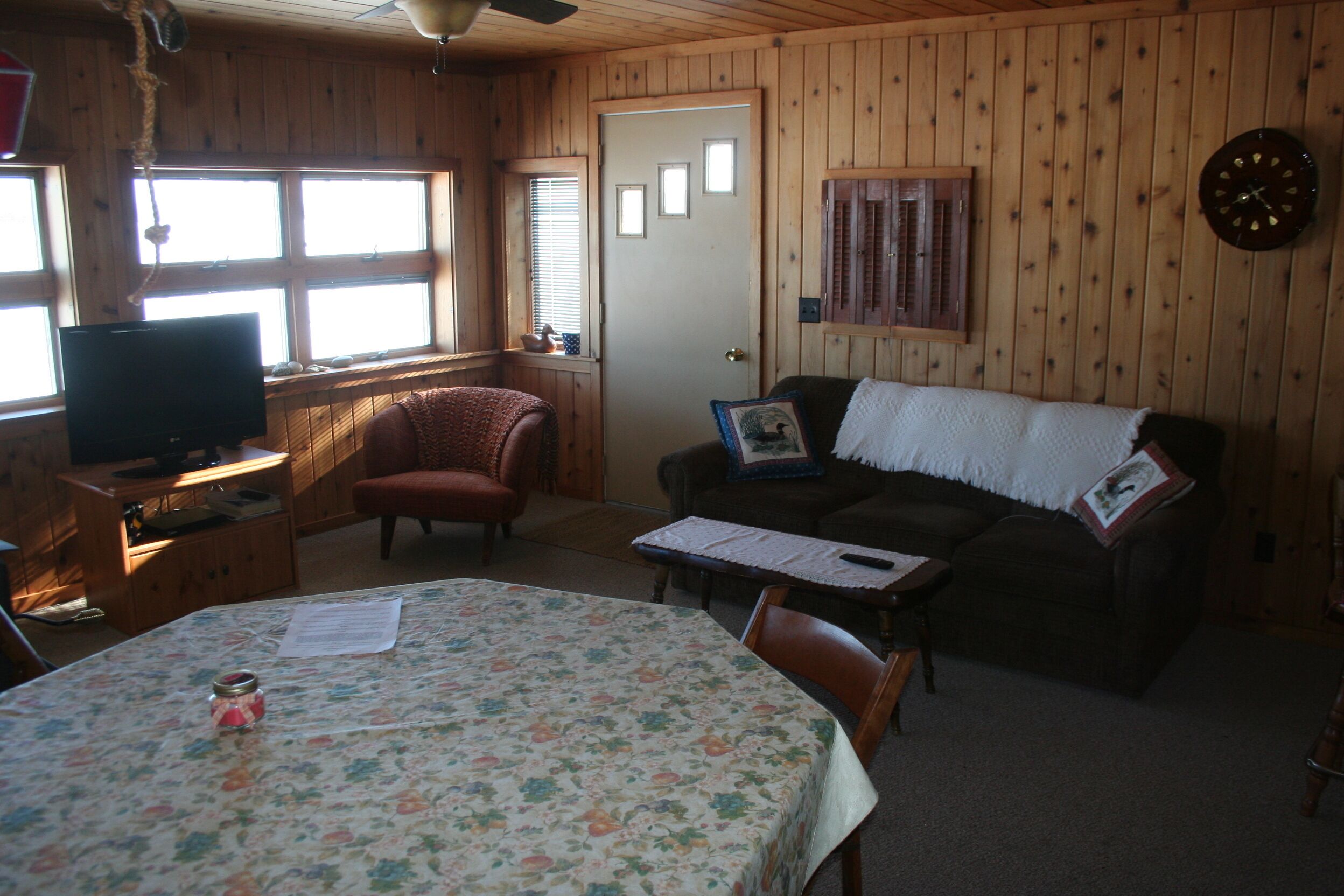 Cottage on Lake Charlevoix near Boyne City, 2nd best lake in USA!  Shore Station
