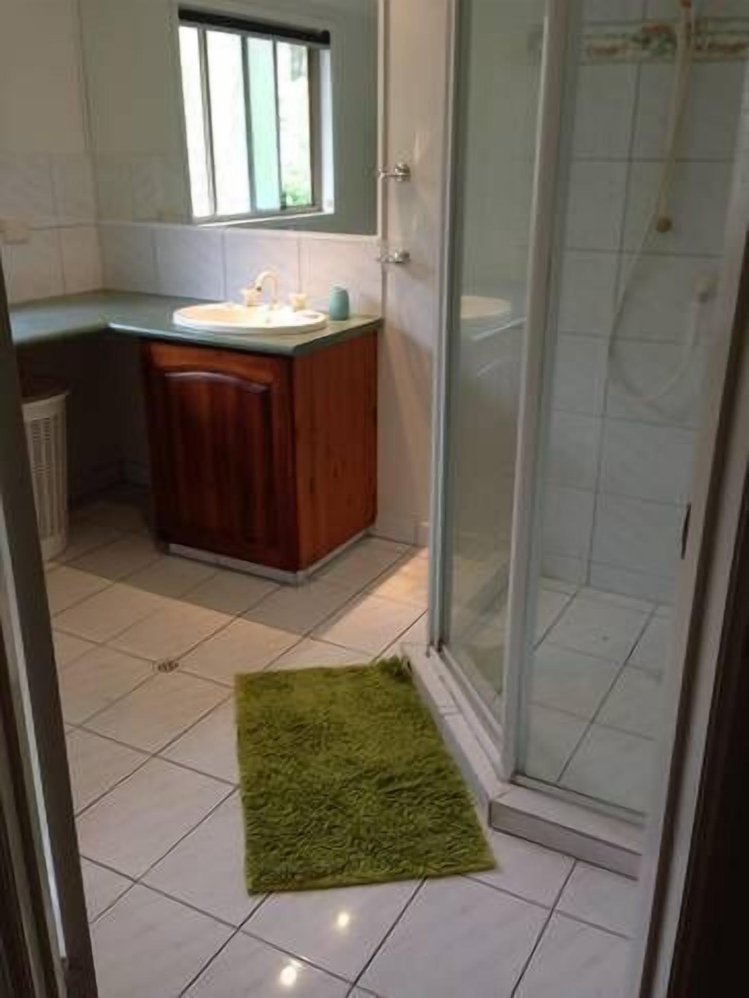 On Golden Sands - Macleay Island