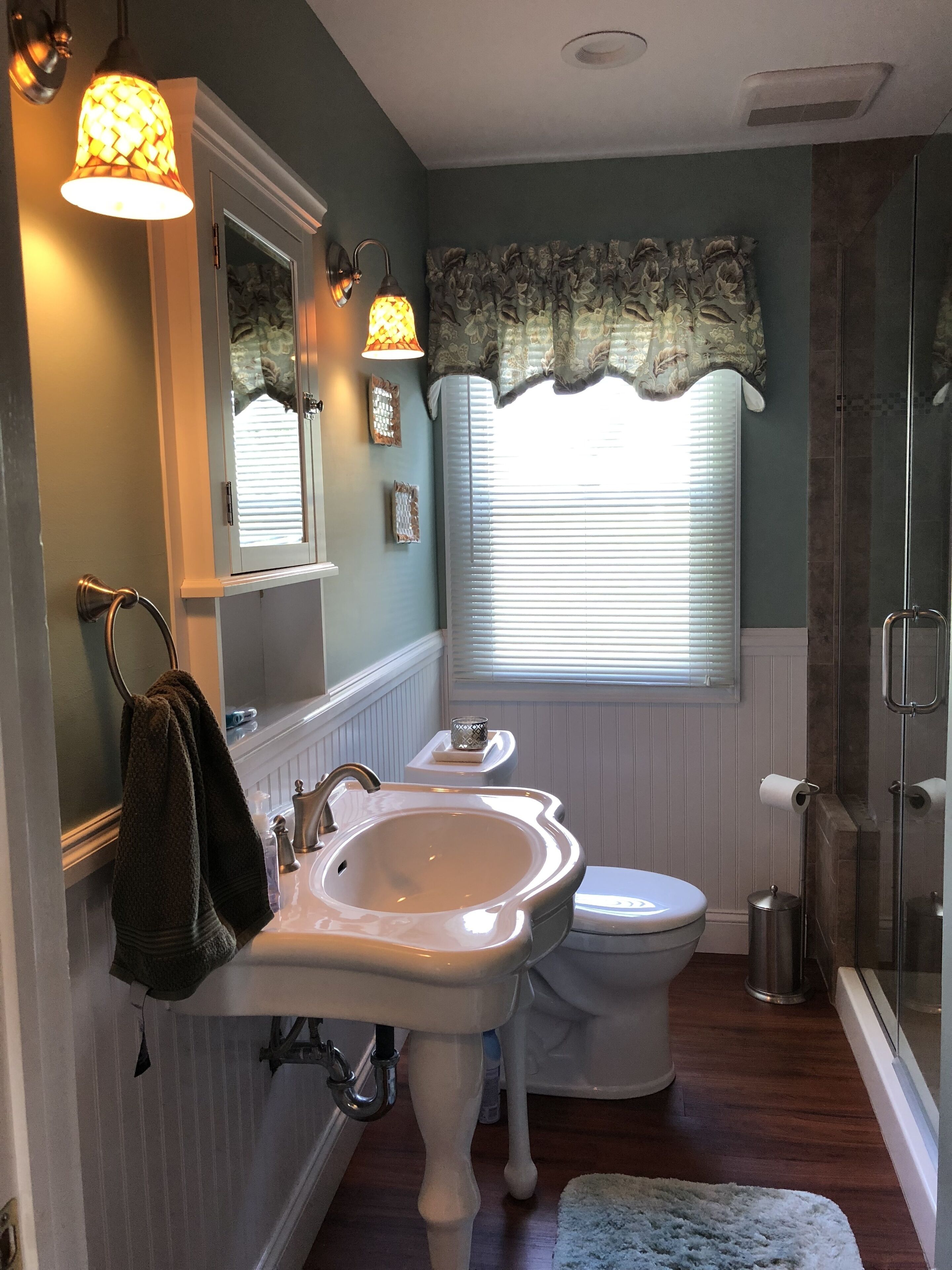 Immaculate Lake Front Home on Seneca Lake With No Stairs!