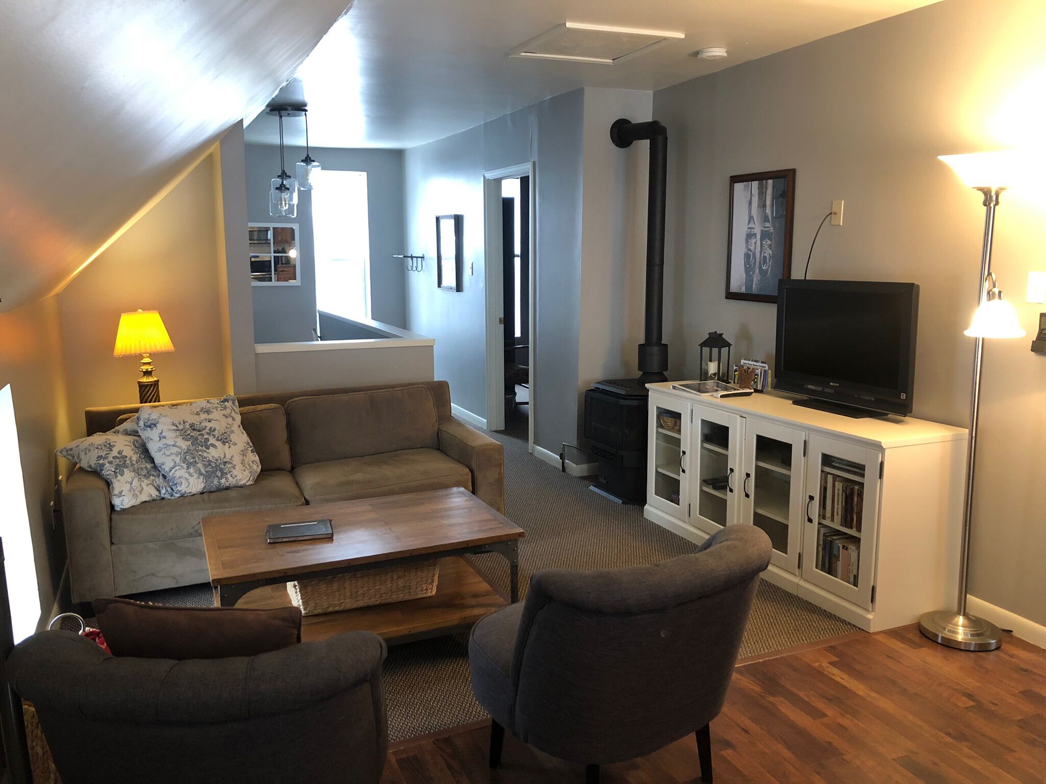 Animas River House - Cozy Historic Riverfront Home 4 Blocks To Downtown!