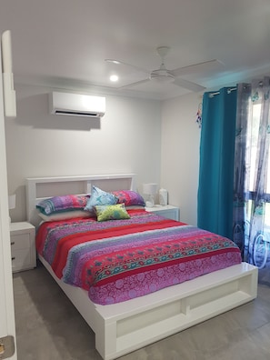 3 Schlafzimmer, Bügeleisen/Bügelbrett, WLAN, Bettwäsche