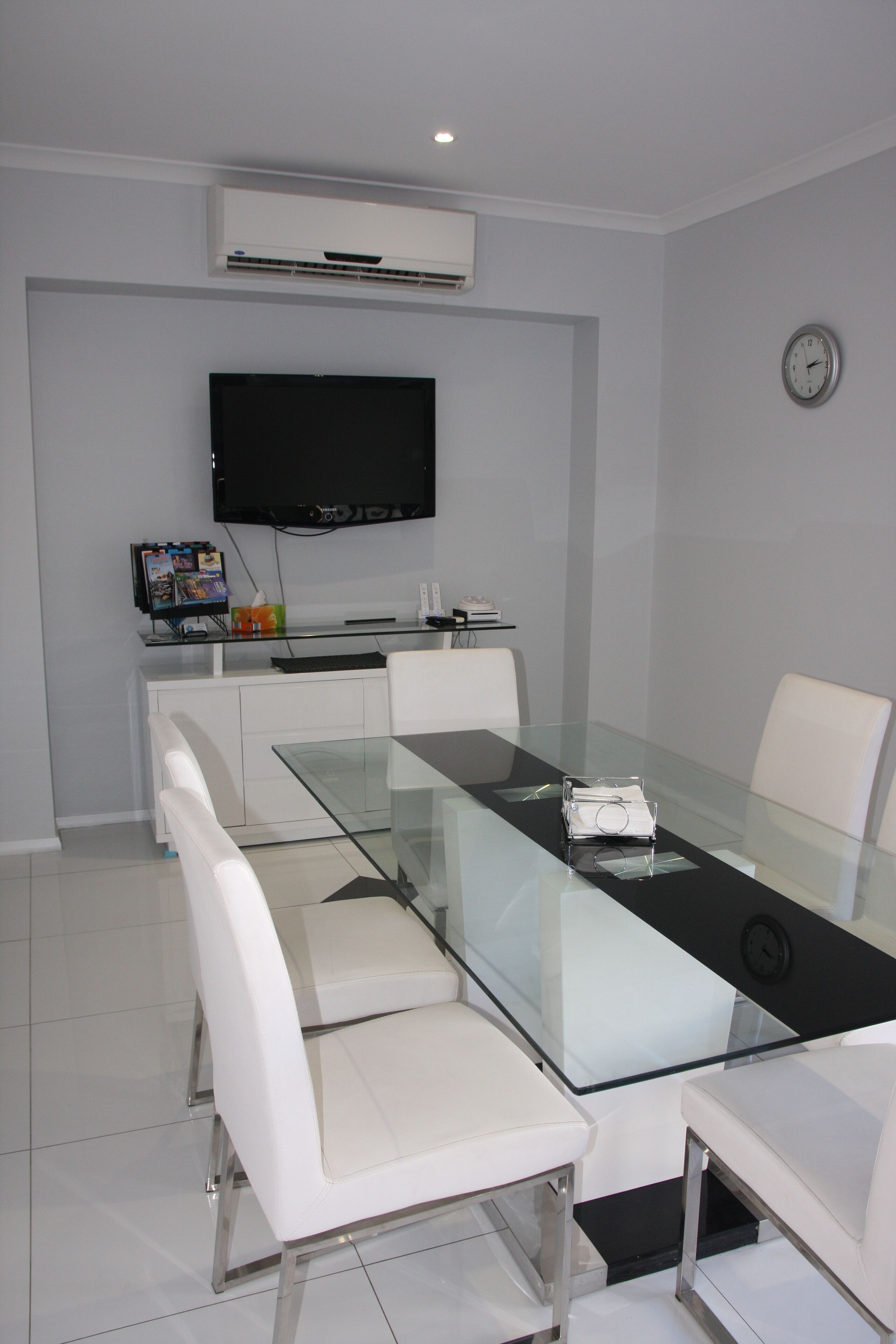 QuayStayz Fremantle WA — image 15