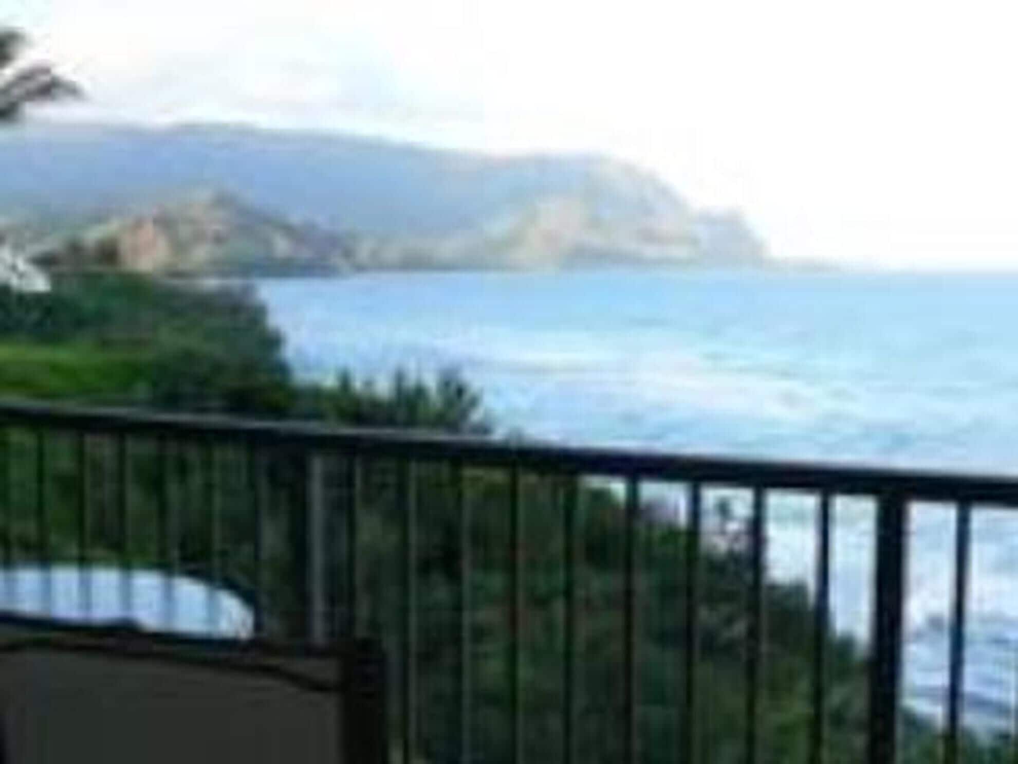  SPECTACULAR OCEAN HANALEI BAY VIEWS