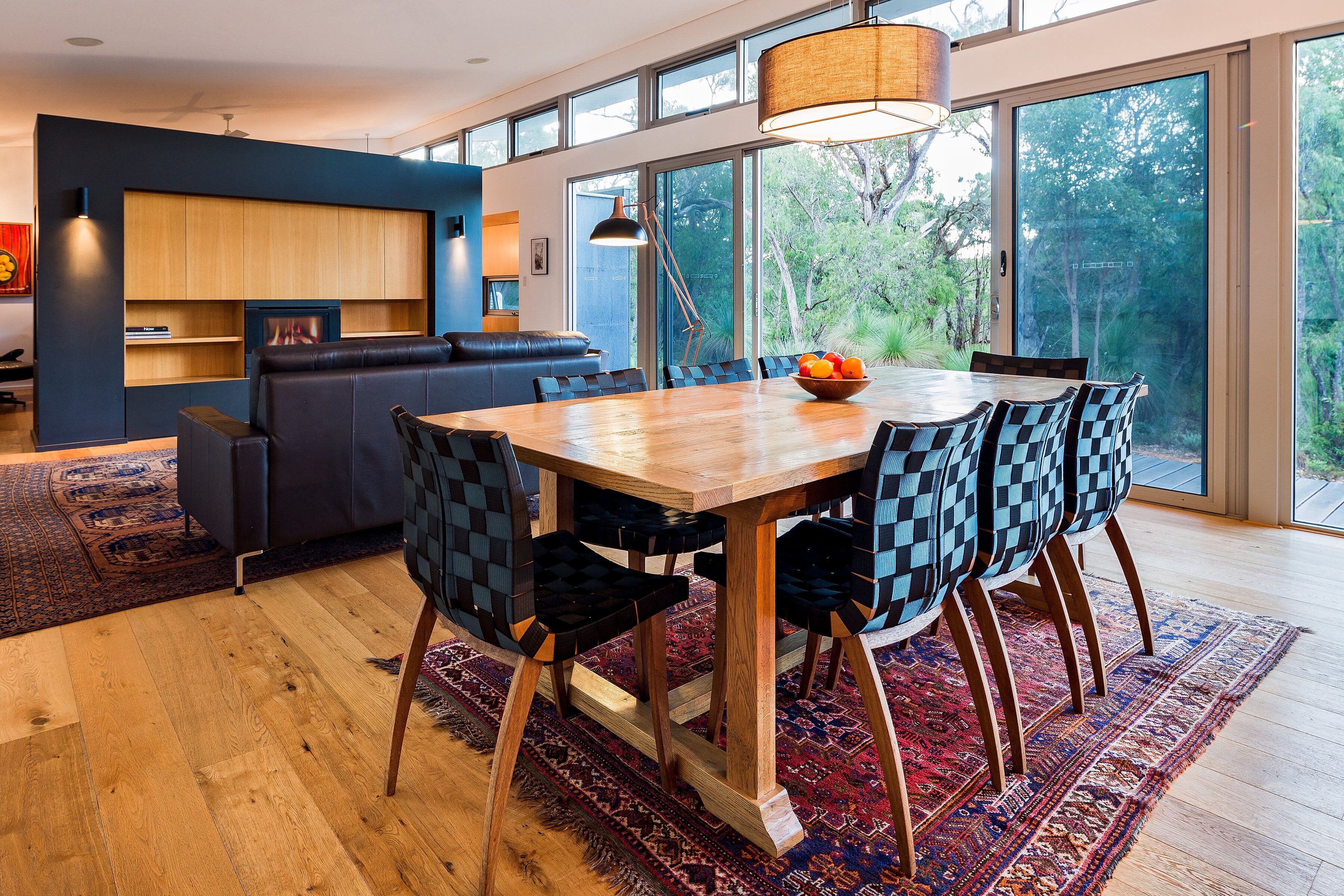 Injidup Sanctuary - luxury home close to the beach  — image 9