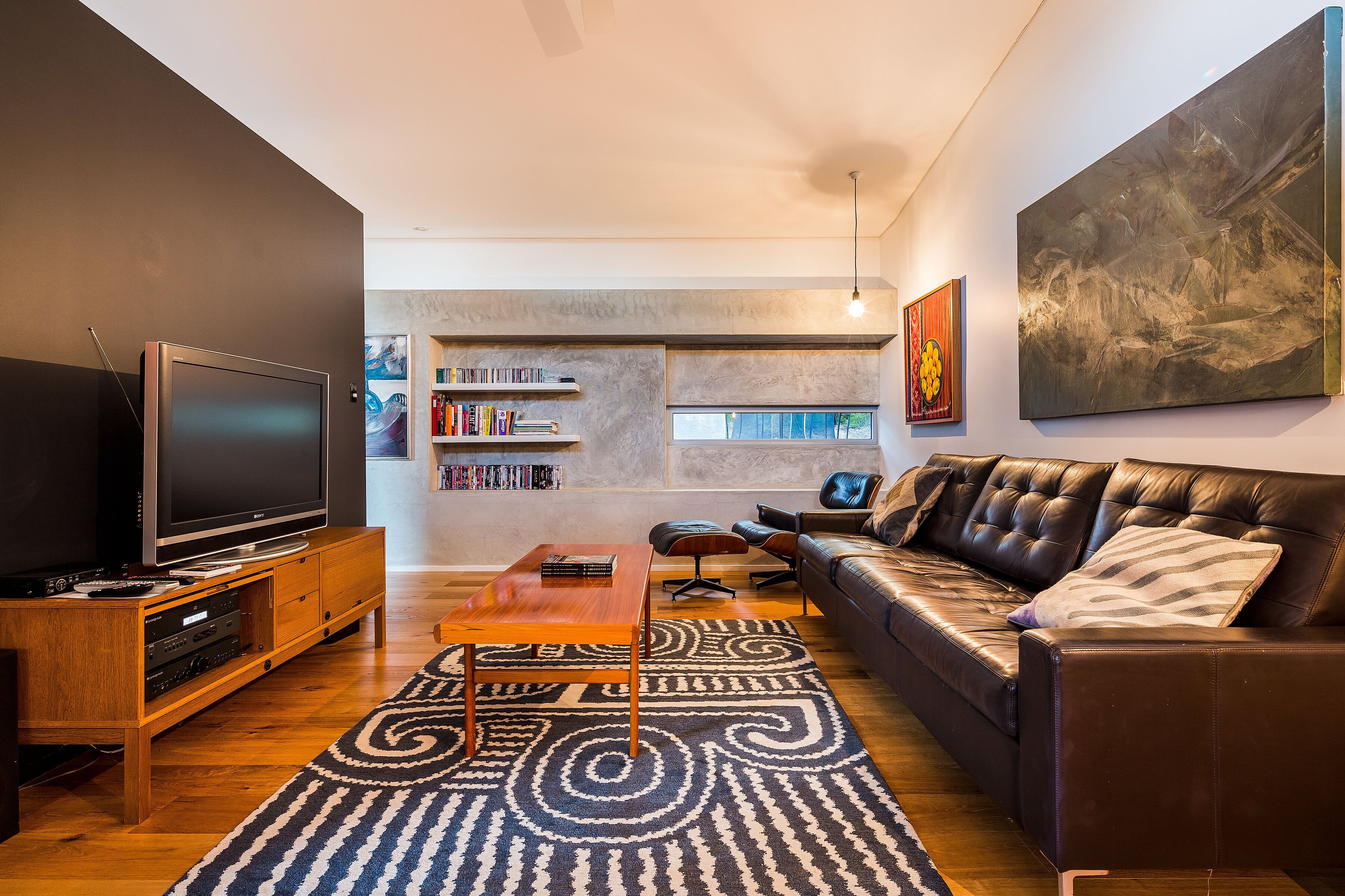 Injidup Sanctuary - luxury home close to the beach  — image 2