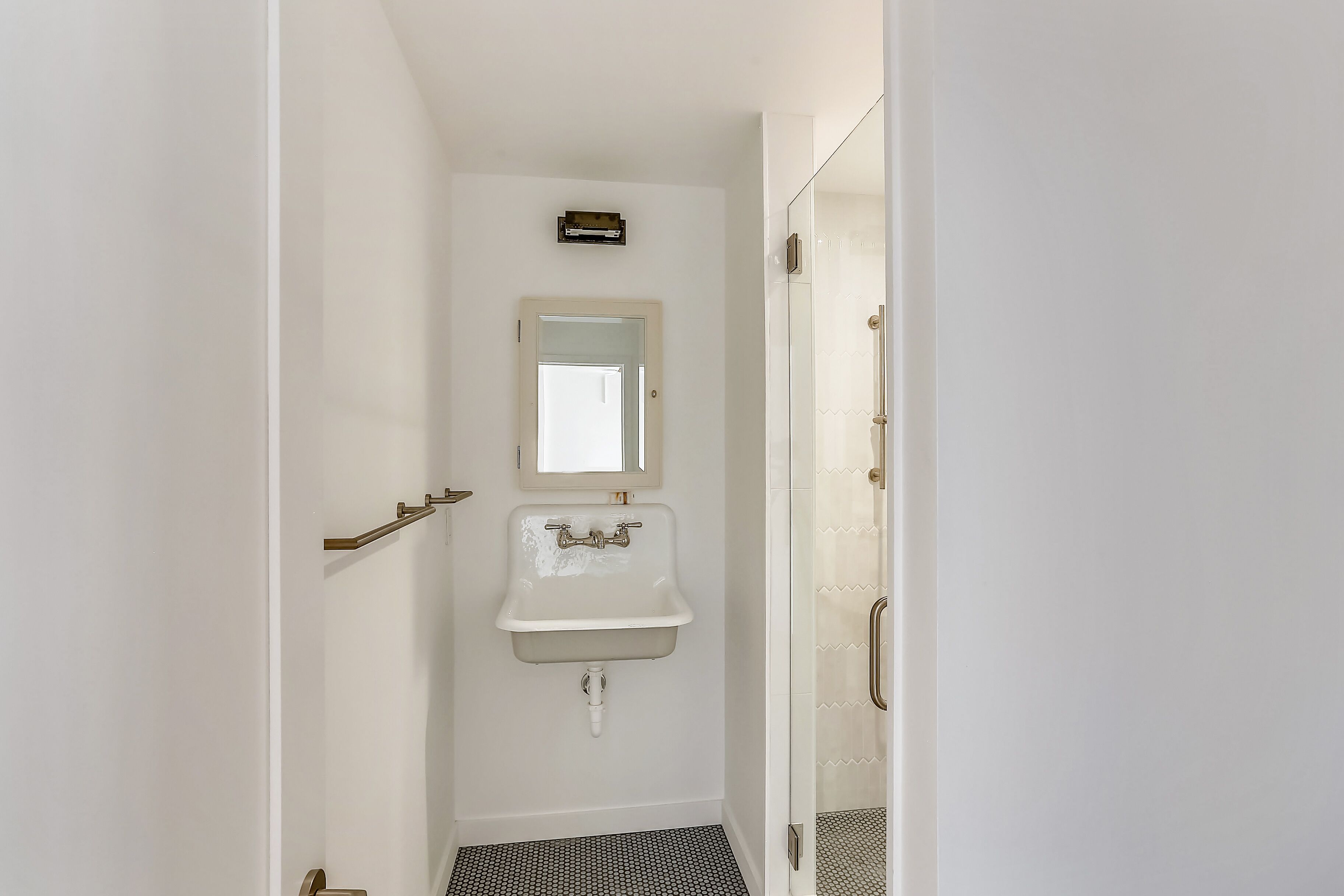 Sand Dollar *Tri-Level Oceanfront Townhome*